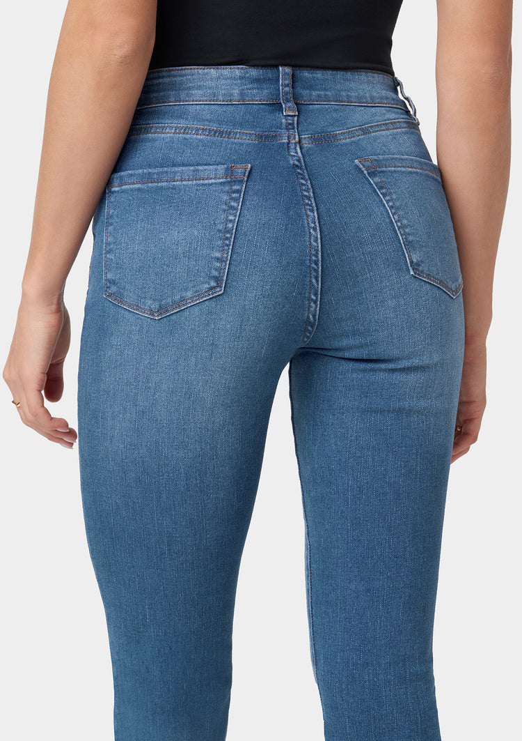 Medium Wash