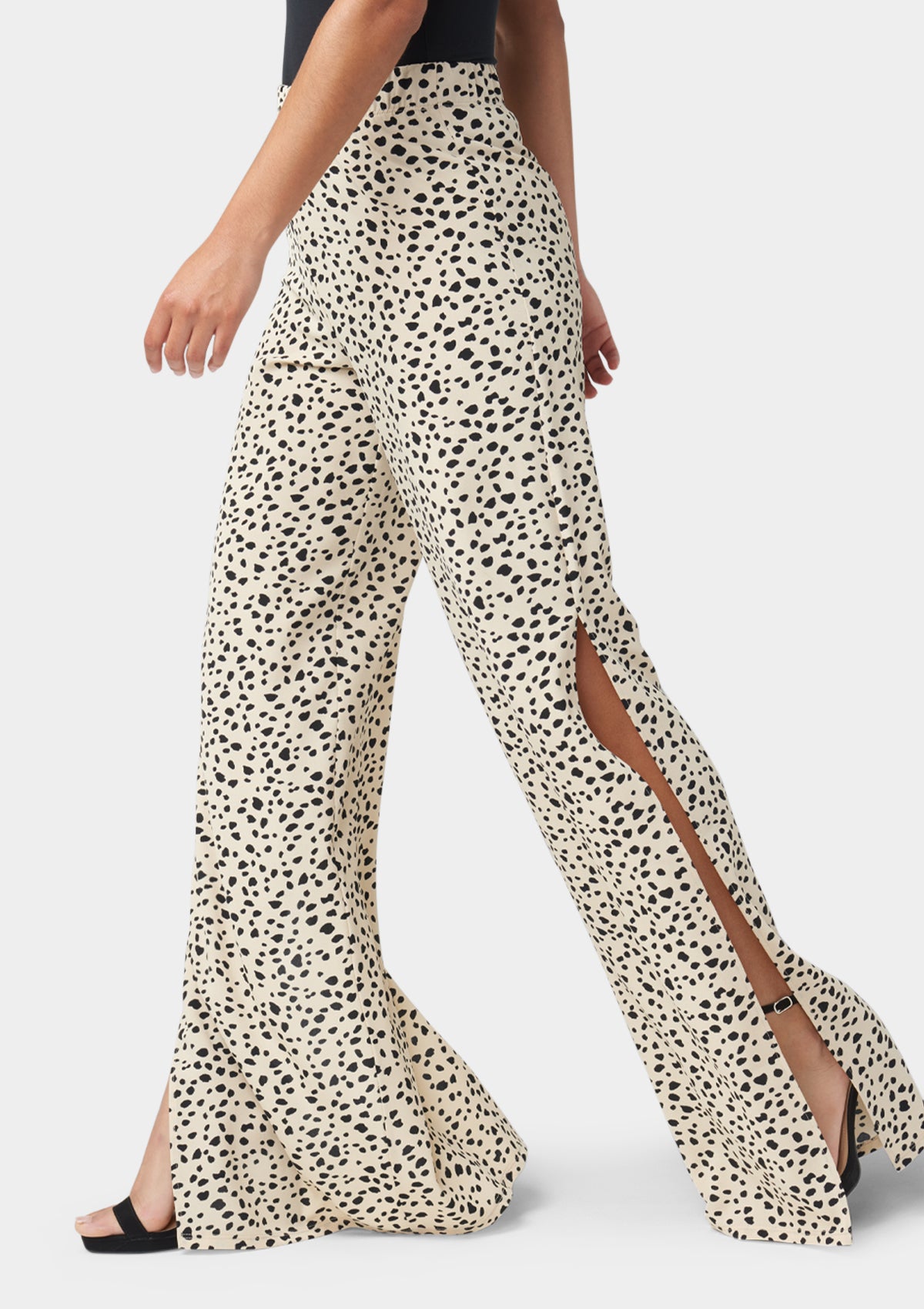 パンツ urban edge LEOPARD WIDE PANTS 即納】LEOPARD WIDE PANTS | Urban Edge